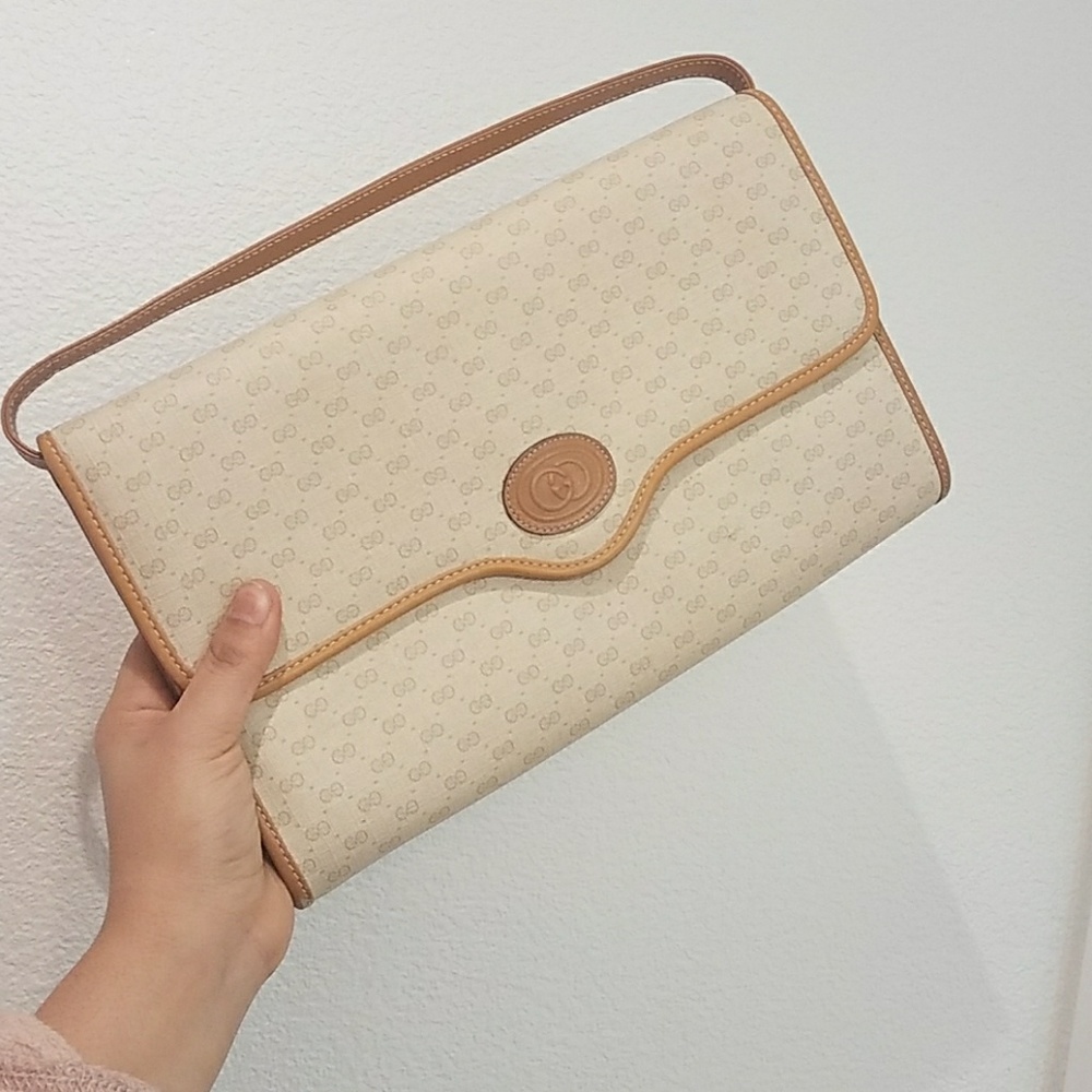 vintage Gucci handbag
